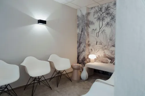 Wartebereich Kieferorthopädie am Dornbusch