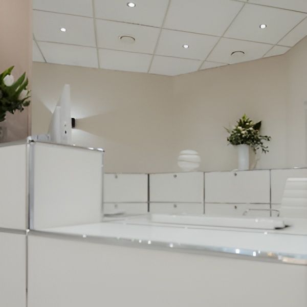 Empfang der Kieferorthopädie Dornbusch